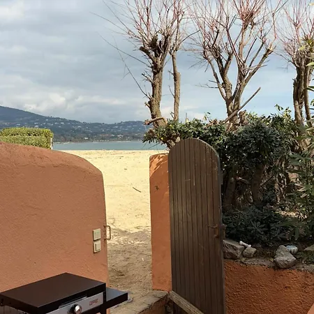 Port-grimaud - La Maisonnette - Sur Et Front De *