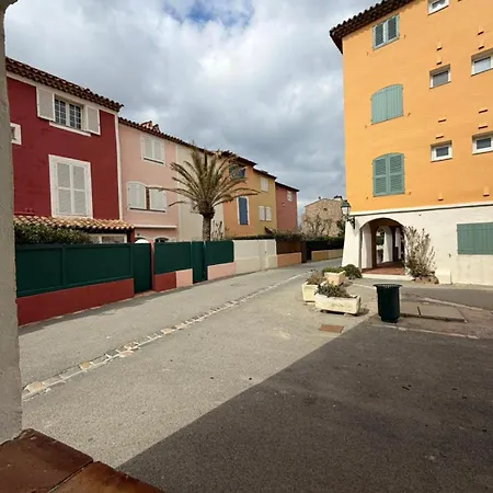 Port-grimaud - La Maisonnette - Sur Et Front De *